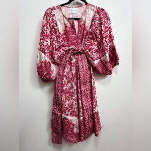 Isla Payal women's dress, EUC, size large.